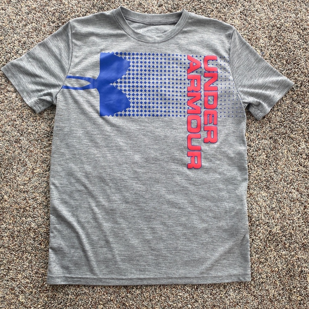 Boys Under Armour Athletic Shirt